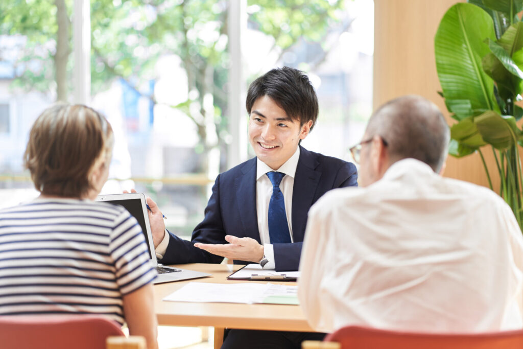 相続時の不動産売却で注意すべきポイントとは？相続が始まった時の準備と手続き完全解説